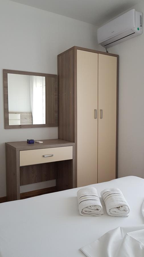 Apartments Jm ウルツィニ エクステリア 写真